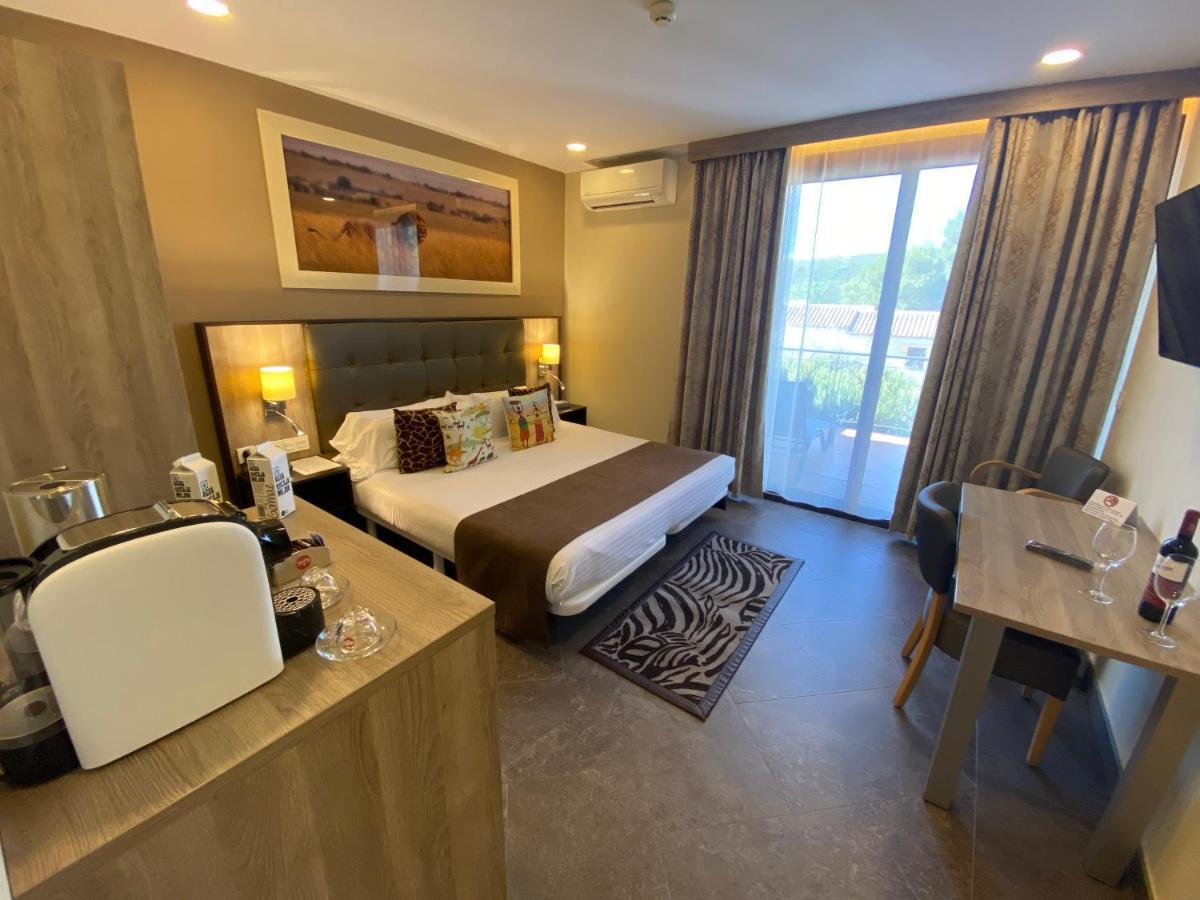 Hotel Admiral San Roque Εξωτερικό φωτογραφία